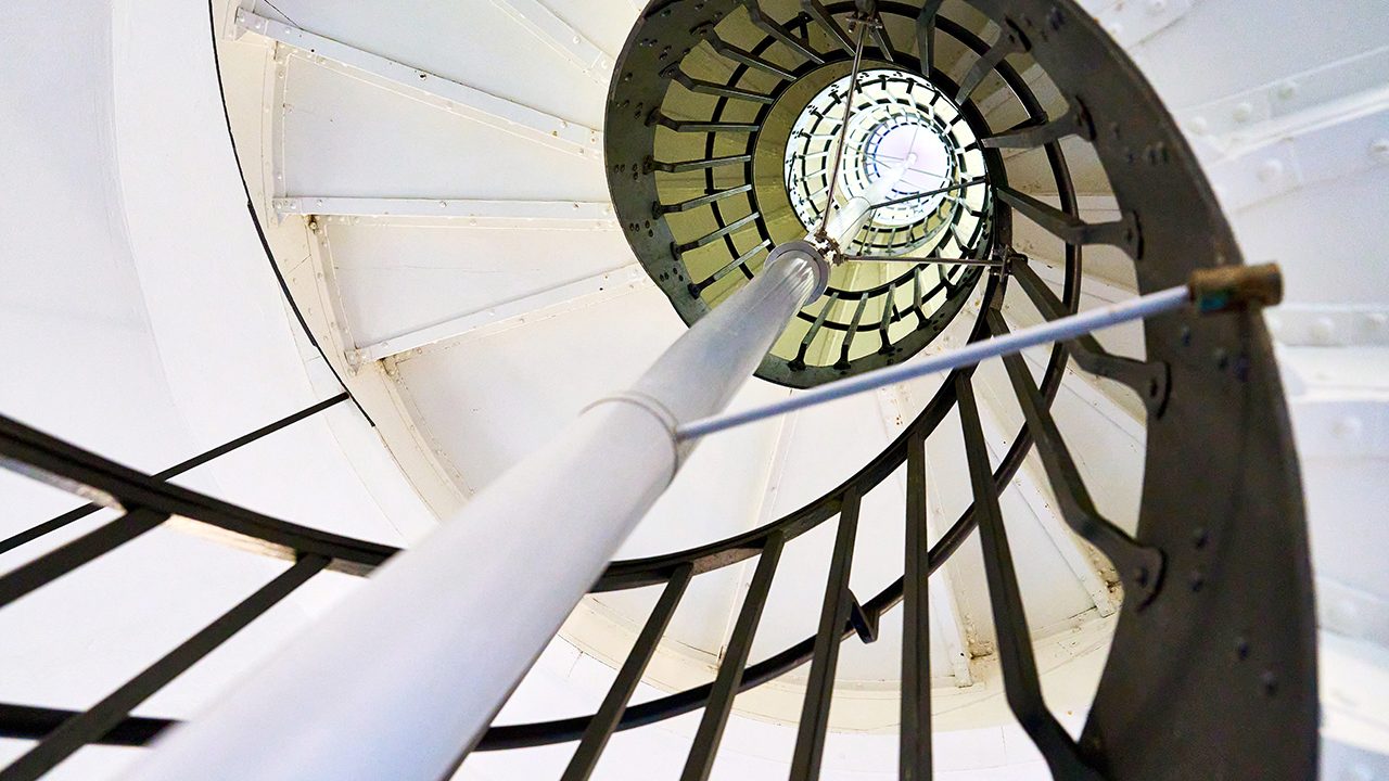 Die steile Wendeltreppe im Wasserreservoir