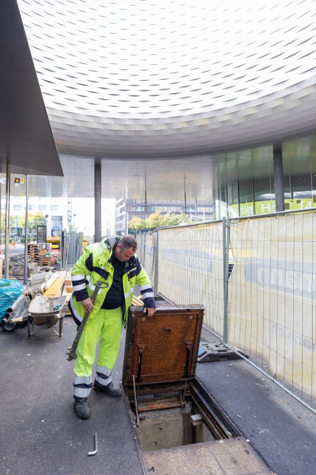 Oliver Schirmer bei den Nacharbeiten der temporären Stromanschlüssen.
